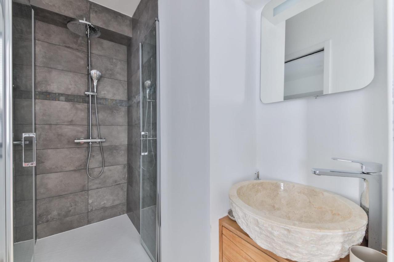 Beautiful Flat Next To Saint Lazare Opera Paris Exterior foto