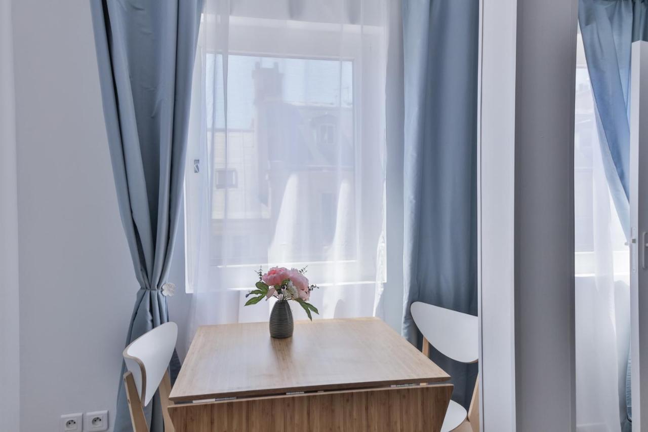 Beautiful Flat Next To Saint Lazare Opera Paris Exterior foto